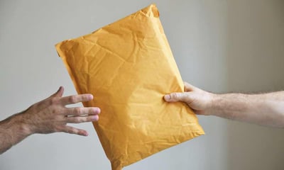 Come inviare una raccomandata online senza andare alle poste