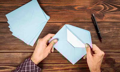 Come spedire una lettera anonima