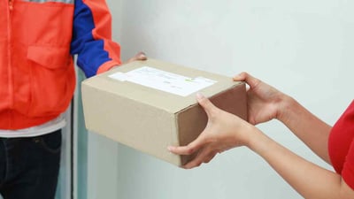 Come spedire un pacco da casa